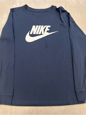 Nike The Nike long sleeve Tee in Navy with White Logo